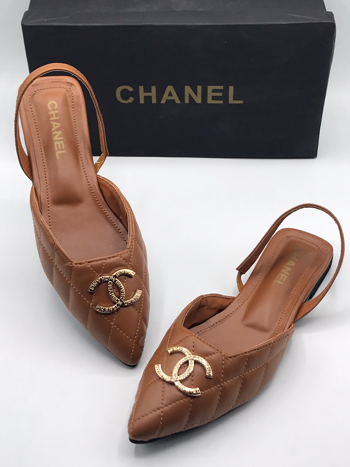 chanel pumps (1)
