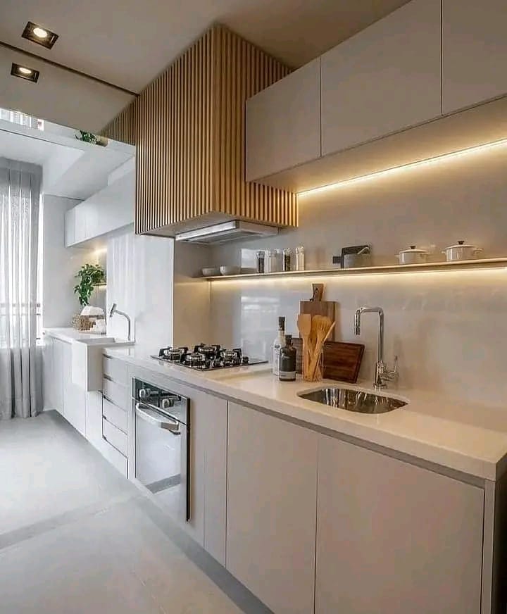 b2931fae-bbd3-4865-9cf9-8894b562a23b